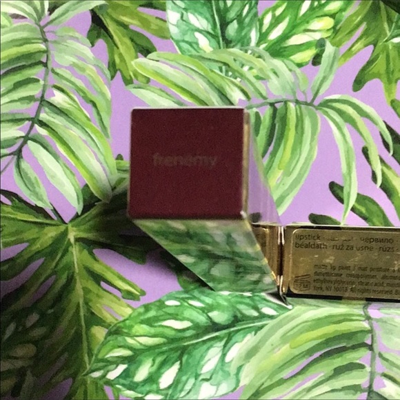 Tarte Creamy Matte Lip Paint Frenemy burgundy goth gothic new in box - Picture 6 of 8